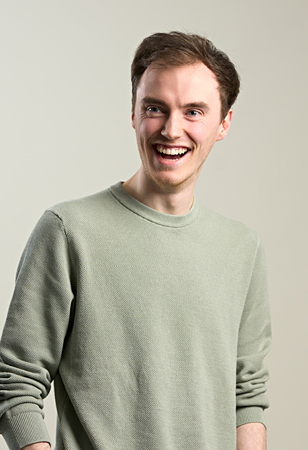 Simon Howes