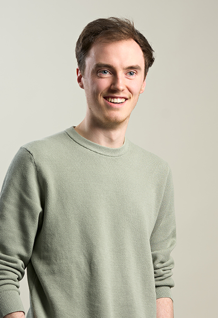 Simon Howes